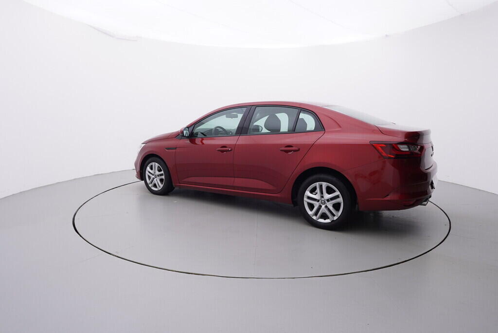 OV190V08348_12.webp_MÉGANE  1.3  85 kW manuál