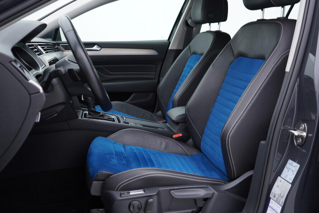 OV190V08352_23.webp_PASSAT VARIANT Elegance 2.0 TDI 110 kW automat, DPH