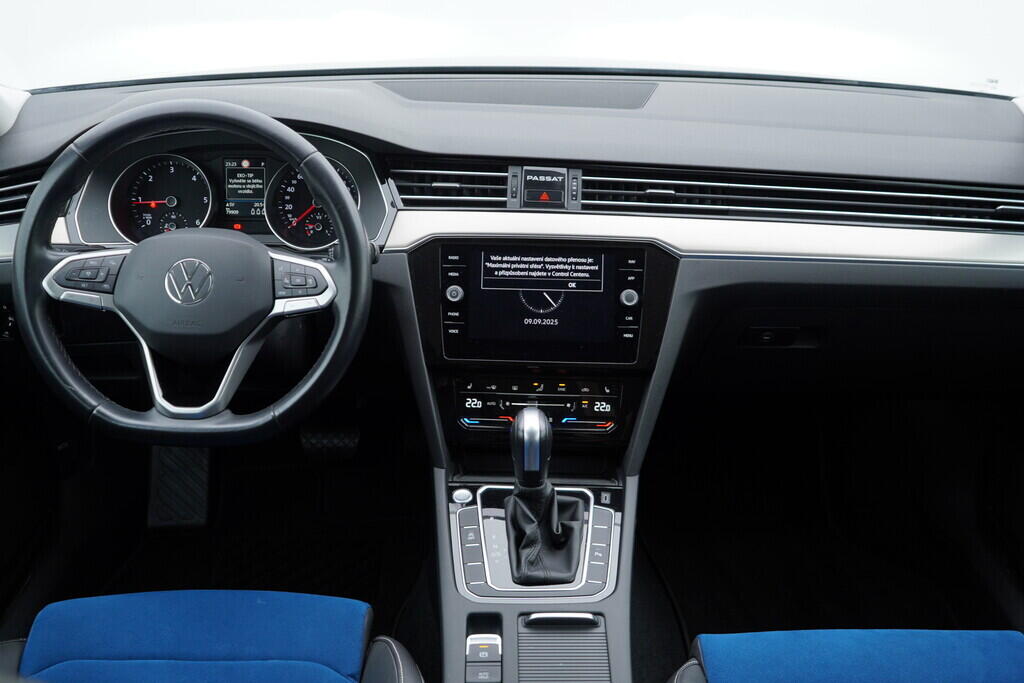OV190V08352_26.webp_PASSAT VARIANT Elegance 2.0 TDI 110 kW automat, DPH