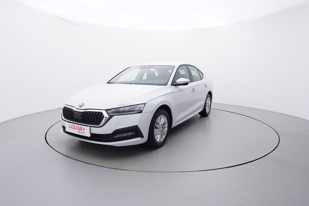 OV190V08353_10.webp_OCTAVIA  2.0 TDI 85 kW manuál, DPH