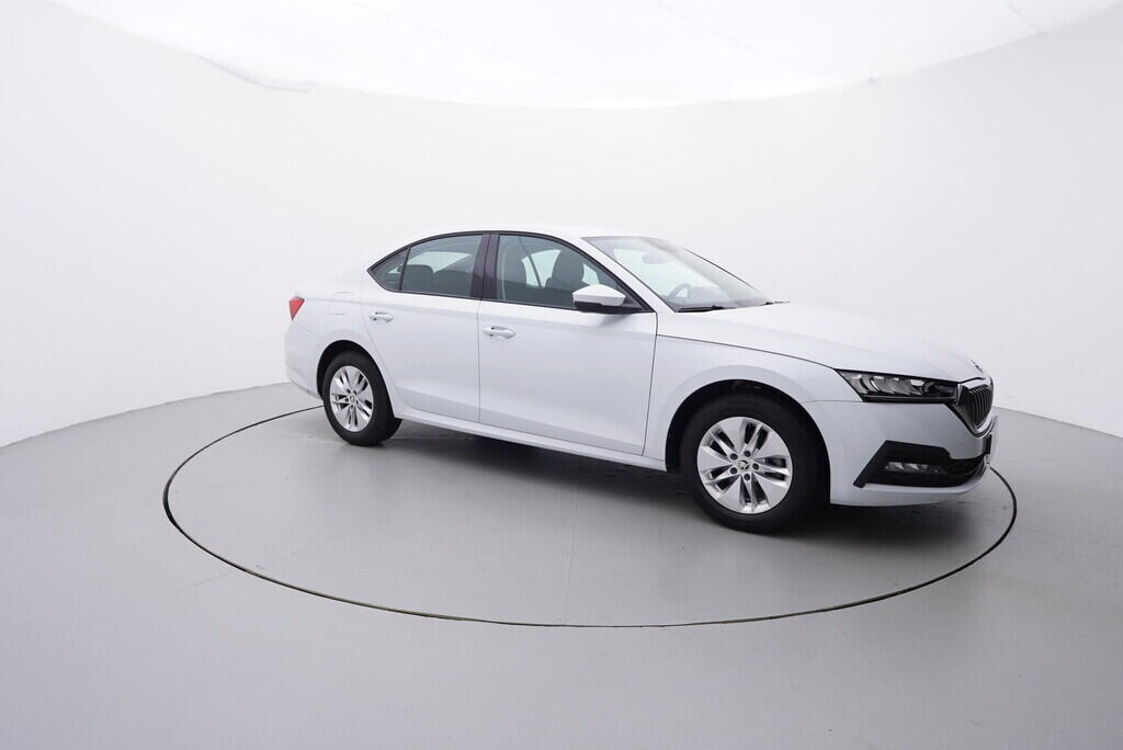 OV190V08354_16.webp_OCTAVIA Ambition 2.0 TDI 85 kW manuál, DPH