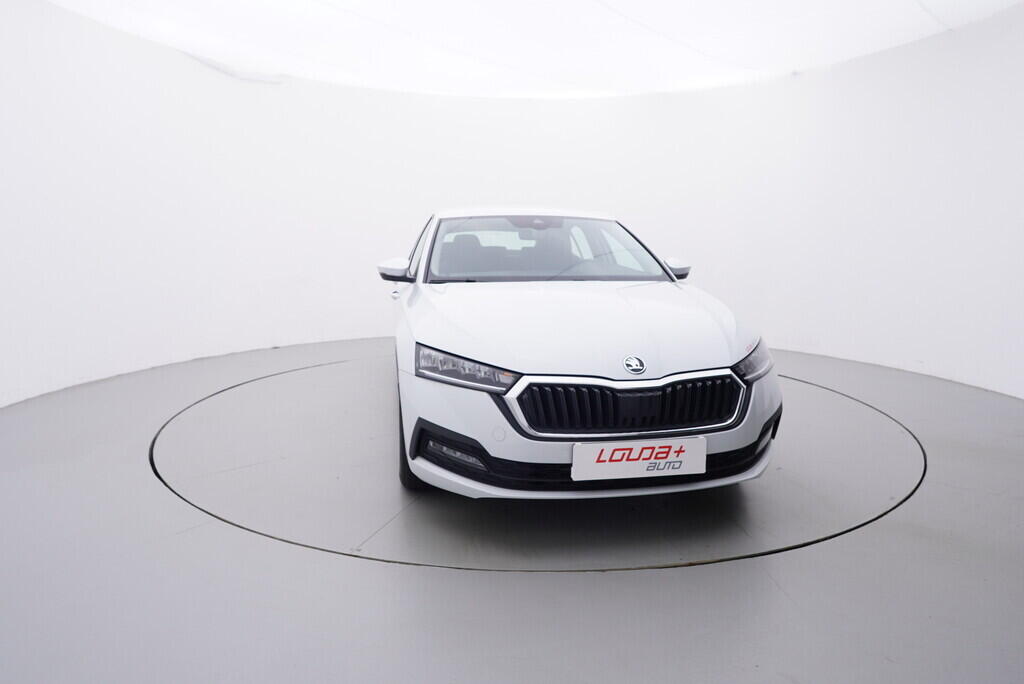 OV190V08354_17.webp_OCTAVIA Ambition 2.0 TDI 85 kW manuál, DPH