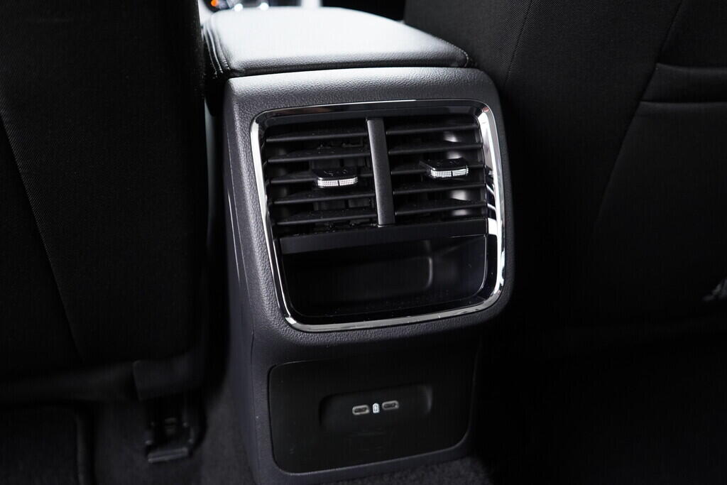 OV190V08356_34.webp_OCTAVIA Style 1.5 TSI 110 kW automat, DPH