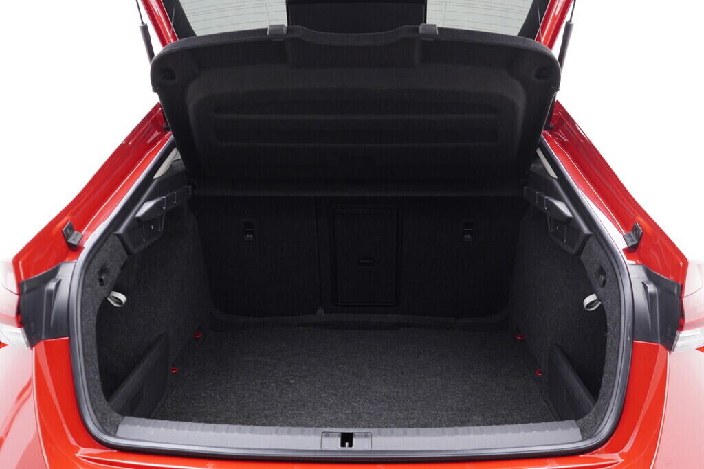 OV190V08356_36.webp_OCTAVIA Style 1.5 TSI 110 kW automat, DPH
