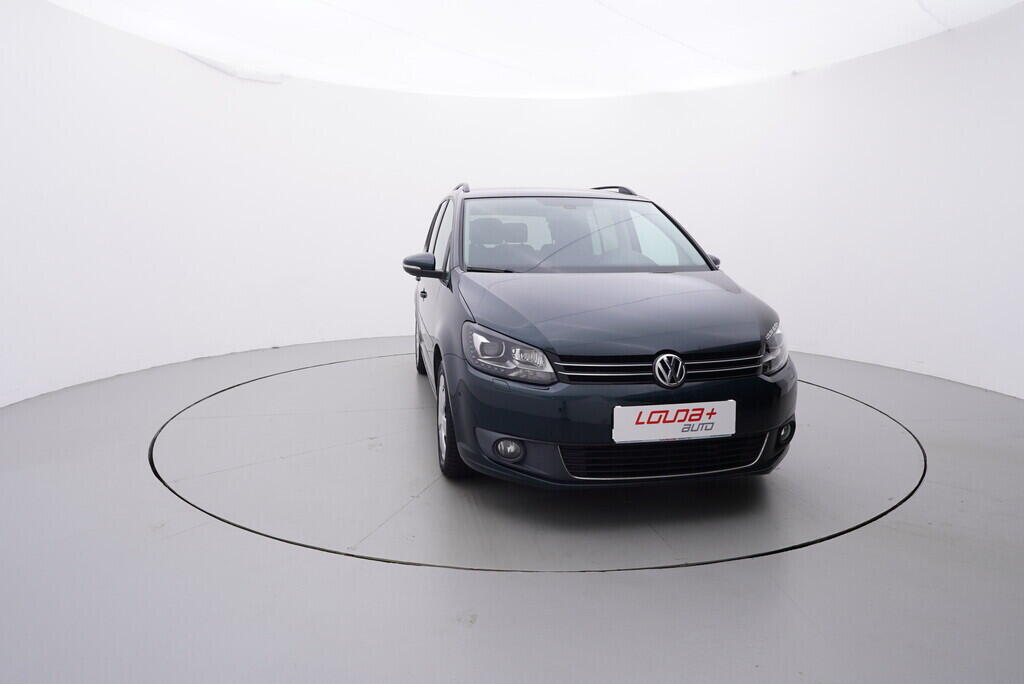 OV190V08357_17.webp_TOURAN Comfortline 2.0 TDI 103 kW manuál