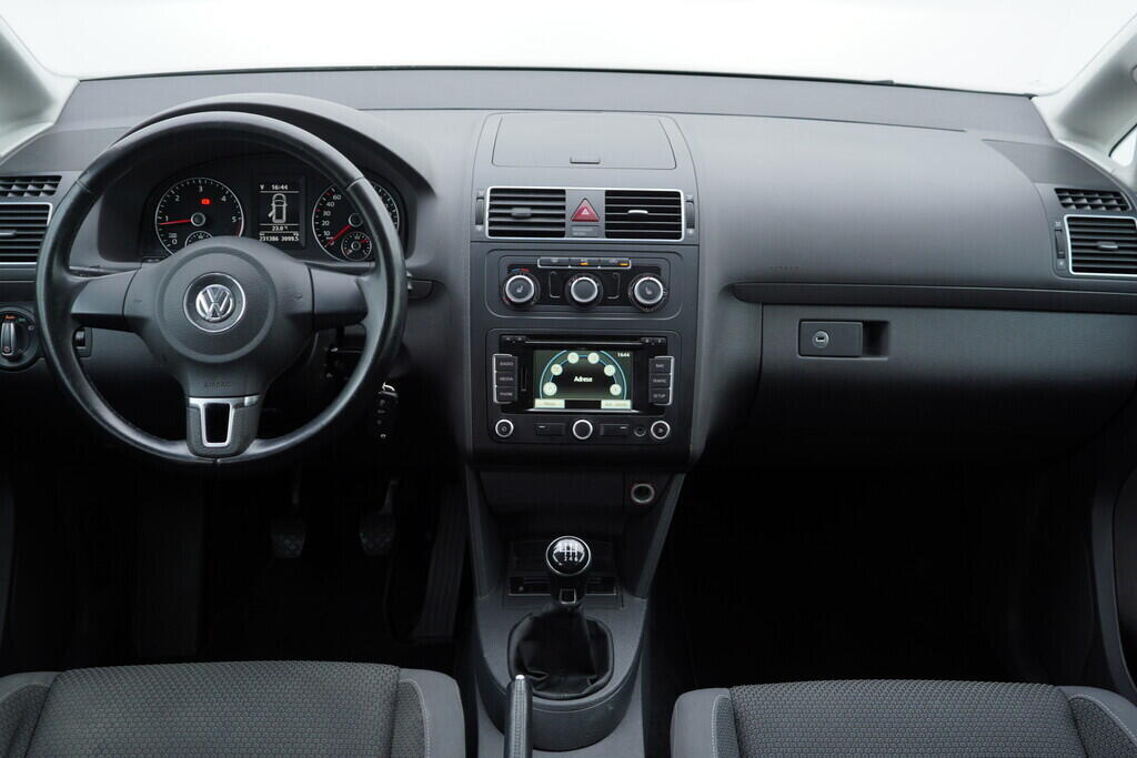 OV190V08357_25.webp_TOURAN Comfortline 2.0 TDI 103 kW manuál