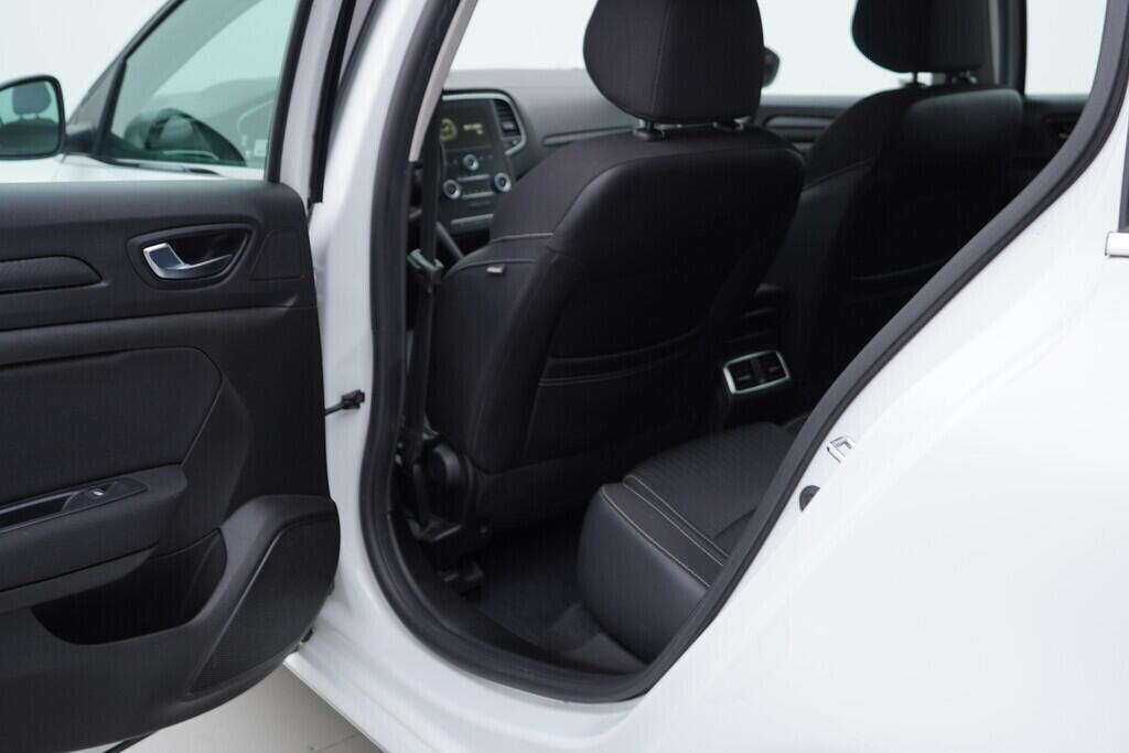 OV190V08358_32.webp_MÉGANE ZEN 1.5 K9K U8 85 kW manuál, DPH