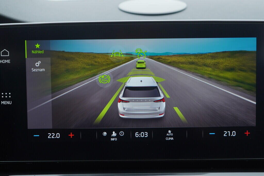 OV190V08360_29.webp_OCTAVIA Bussines 2.0 TDI 85 kW automat, DPH