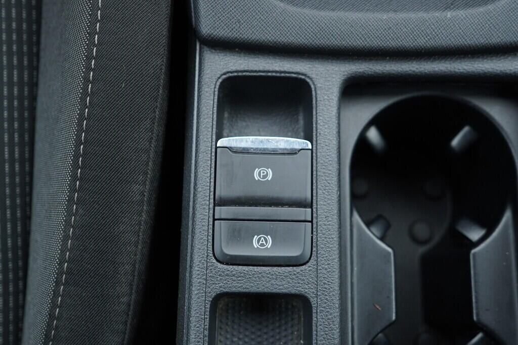 OV190V08360_35.webp_OCTAVIA Bussines 2.0 TDI 85 kW automat, DPH