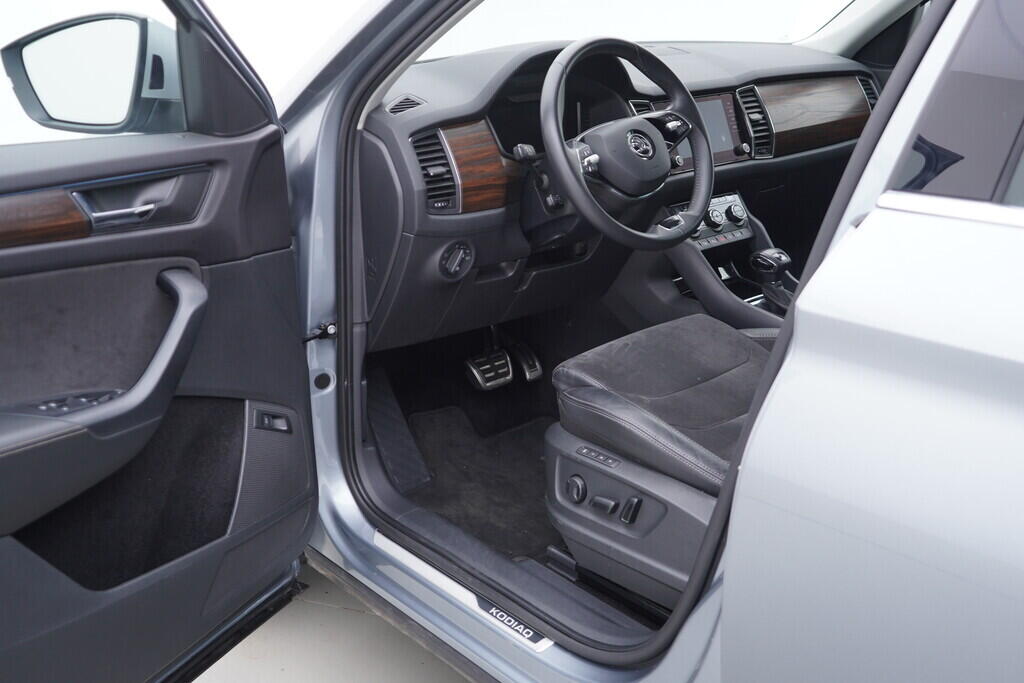 OV190V08361_18.webp_KODIAQ Scout 2.0 TDI 147 kW automat, DPH