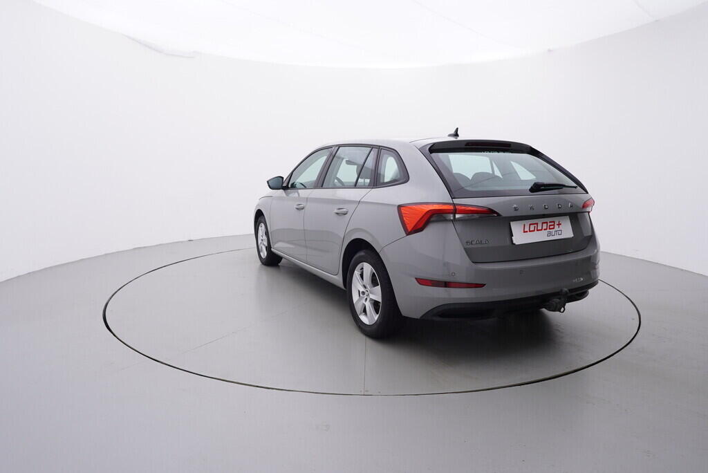 OV190V08365_12.webp_SCALA Ambition 1.0 TSI 81 kW manuál, DPH