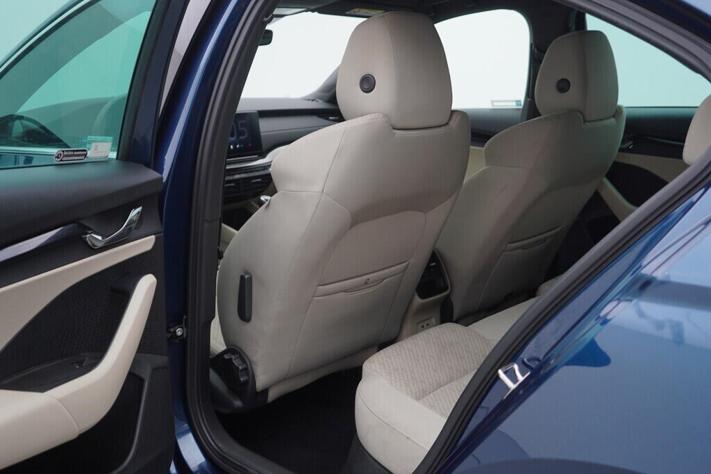 OV190V08369_35.webp_OCTAVIA Style 2.0 TDI 85 kW manuál, DPH