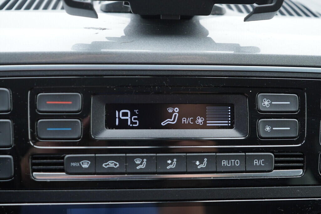 OV190V08372_32.webp_CITIGO Style 1.0 MPI 44 kW automat
