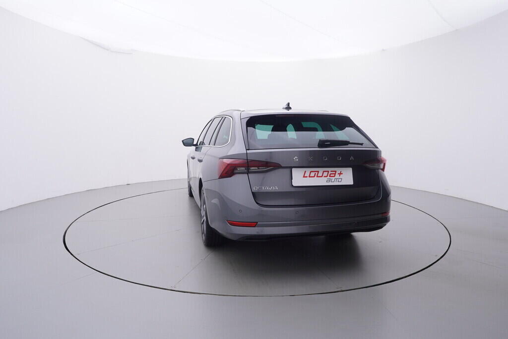 OV190V08374_13.webp_OCTAVIA Style 2.0 TDI 110 kW manuál, DPH