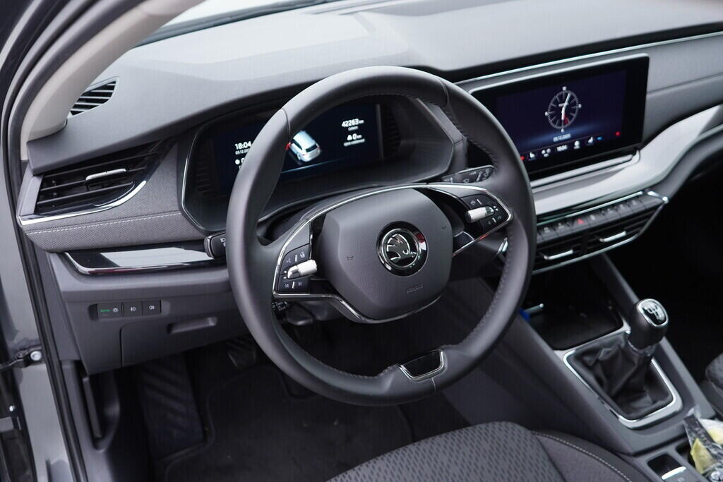 OV190V08374_22.webp_OCTAVIA Style 2.0 TDI 110 kW manuál, DPH