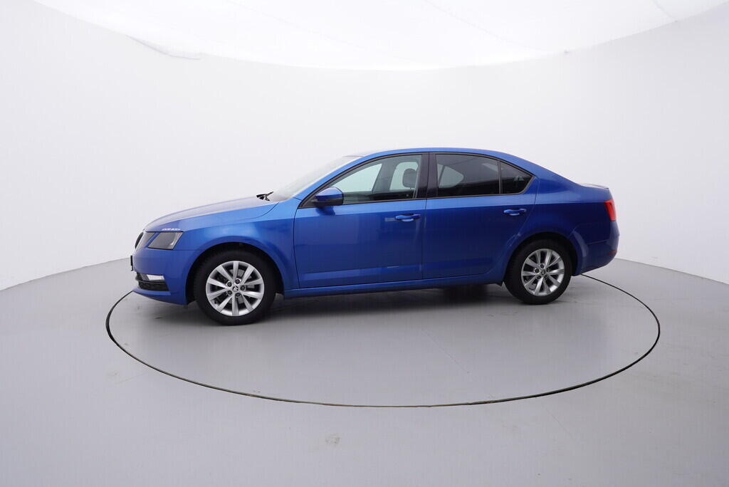 OV190V08390_11.webp_OCTAVIA Ambition Plus 1.0 TSI 85 kW manuál