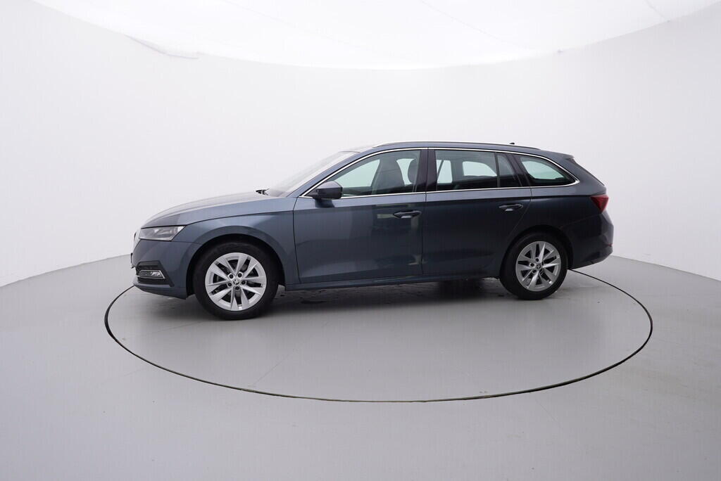OV190V08392_11.webp_OCTAVIA Style 1.5 TSI 110 kW manuál, DPH
