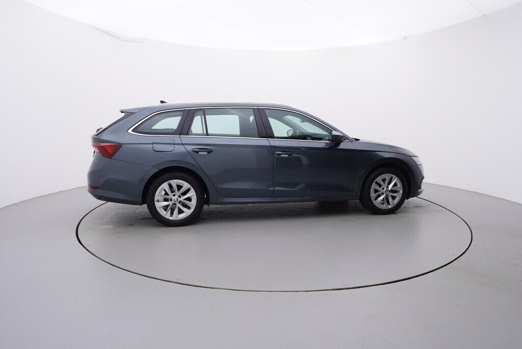 OV190V08392_15.webp_OCTAVIA Style 1.5 TSI 110 kW manuál, DPH