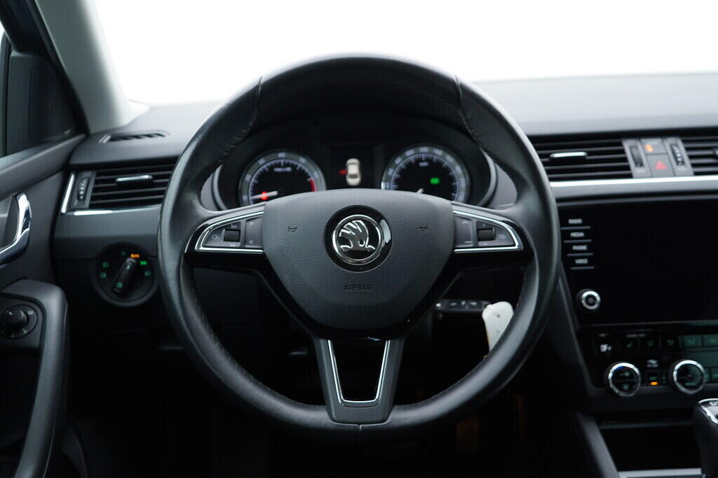 OV190V08393_26.webp_OCTAVIA Ambition 1.0 TSI 85 kW automat
