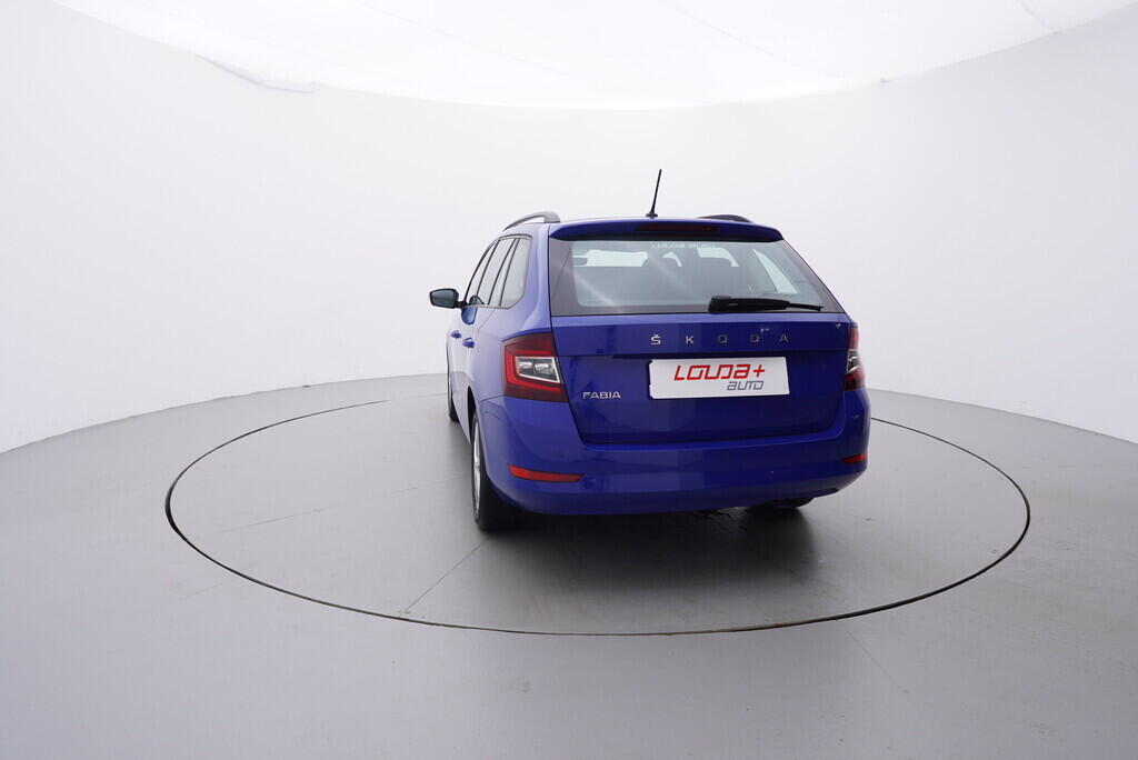 OV190V08402_13.webp_FABIA Style 1.0 TSI 70 kW manuál, DPH