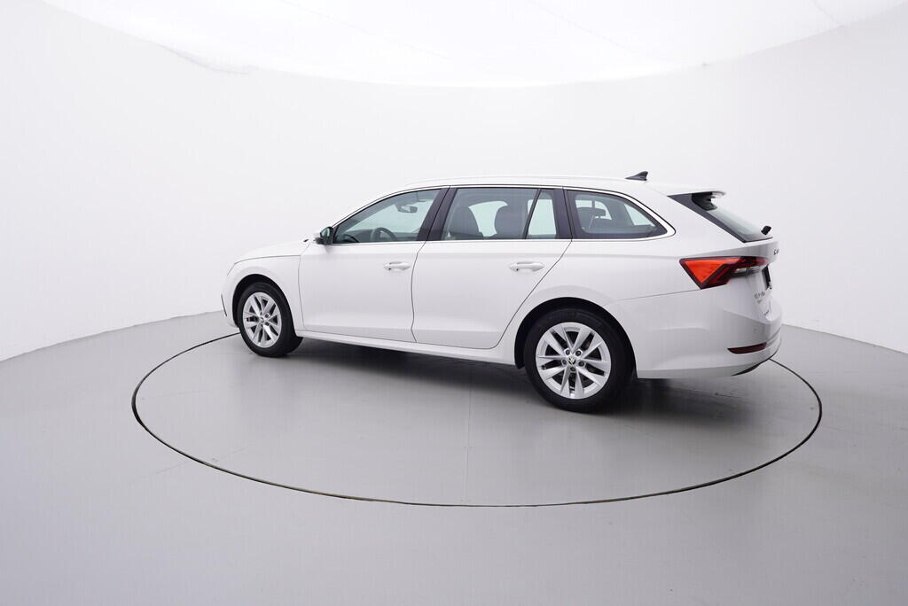 OV190V08407_12.webp_OCTAVIA Style 2.0 TDI 85 kW manuál, DPH