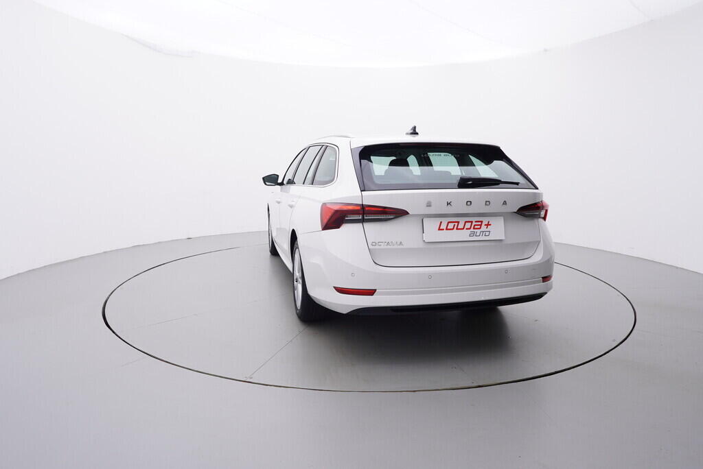 OV190V08407_13.webp_OCTAVIA Style 2.0 TDI 85 kW manuál, DPH