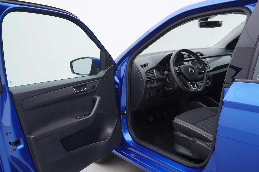 OV190V08408_18.webp_FABIA Style 1.2 TSI 81 kW manuál, DPH