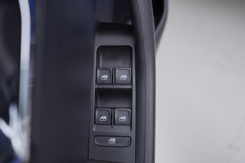 OV190V08408_20.webp_FABIA Style 1.2 TSI 81 kW manuál, DPH