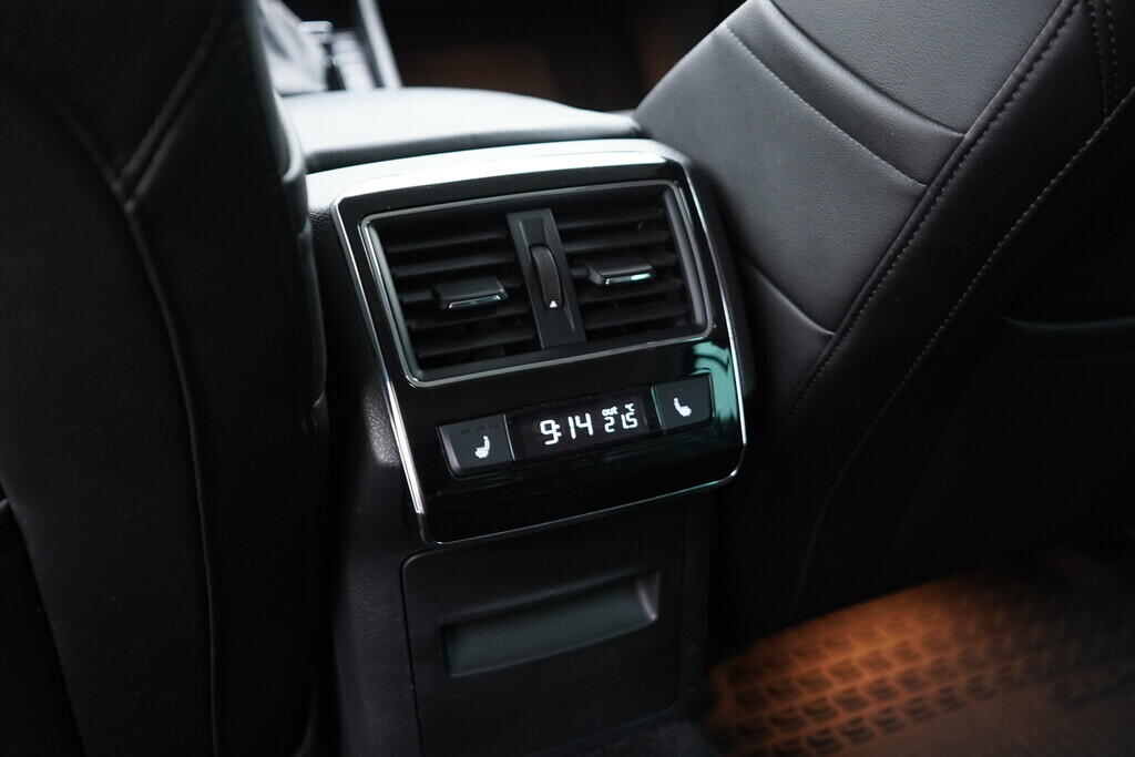 OV190V08409_38.webp_SUPERB Style 2.0 TSI 200 kW automat, DPH