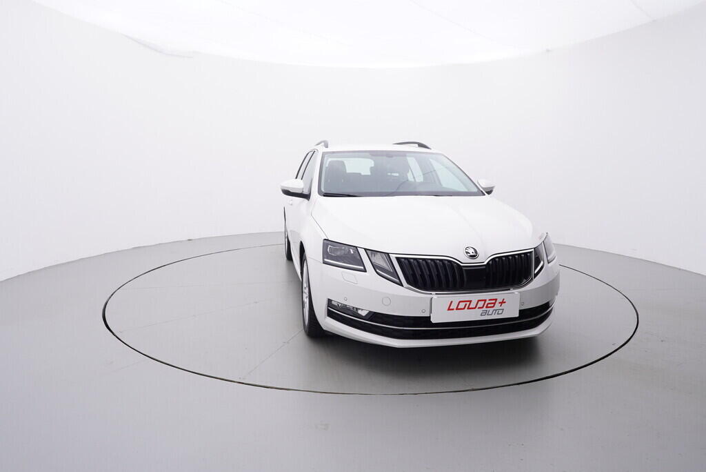 OV190V08412_17.webp_OCTAVIA Style 1.5 TSI 110 kW manuál, DPH