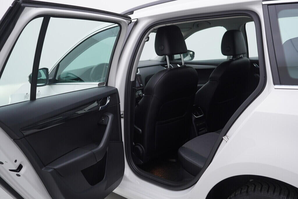 OV190V08412_34.webp_OCTAVIA Style 1.5 TSI 110 kW manuál, DPH