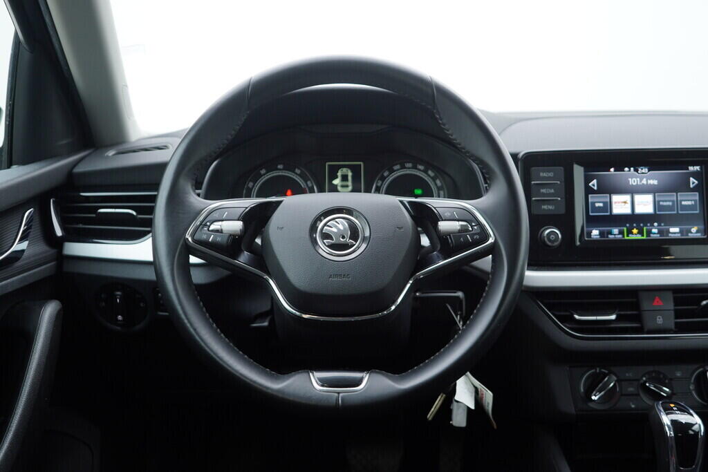 OV190V08416_26.webp_SCALA Ambition 1.0 TSI 81 kW automat, DPH