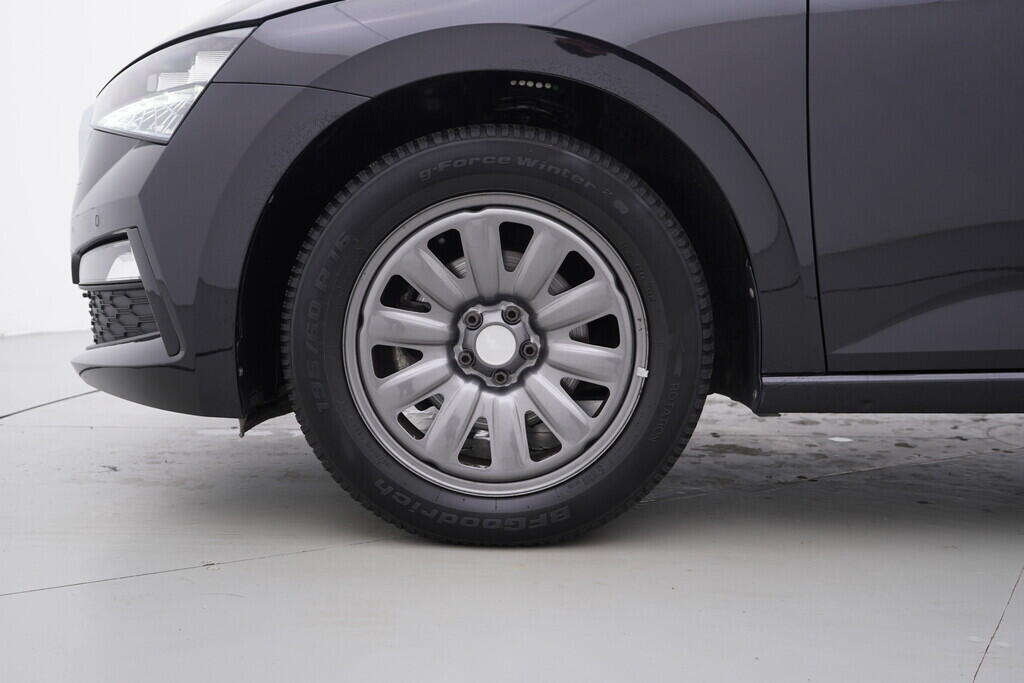 OV190V08416_37.webp_SCALA Ambition 1.0 TSI 81 kW automat, DPH