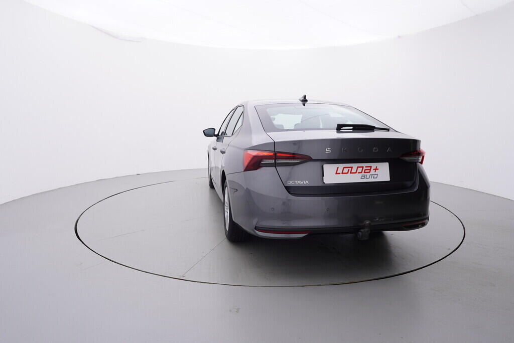 OV190V08424_13.webp_OCTAVIA Selection 1.5 TSI 110 kW manuál, DPH