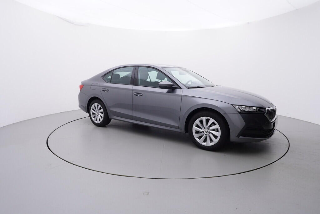 OV190V08425_16.webp_OCTAVIA Ambition 1.5 TSI 110 kW manuál, DPH