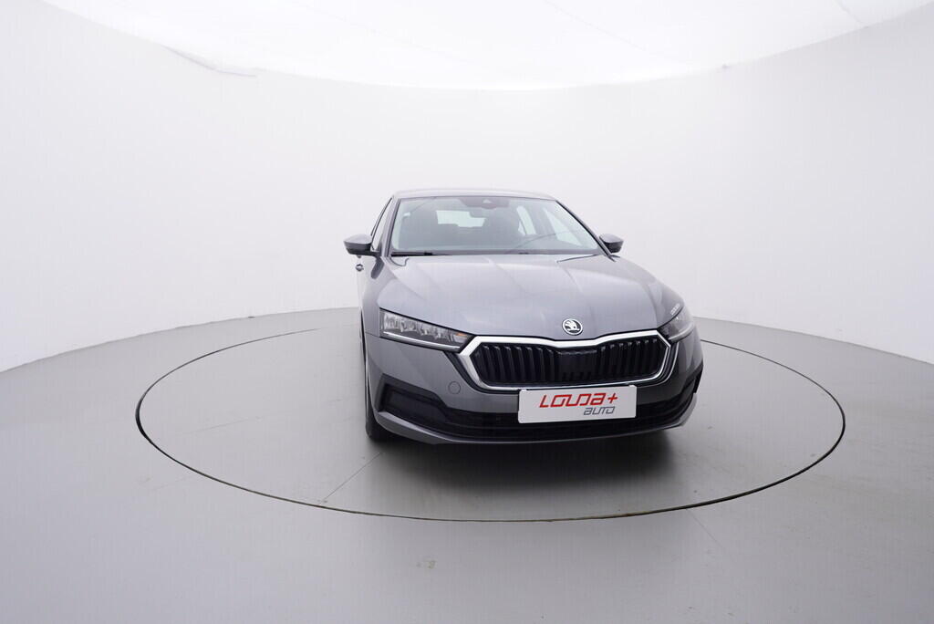 OV190V08425_17.webp_OCTAVIA Ambition 1.5 TSI 110 kW manuál, DPH
