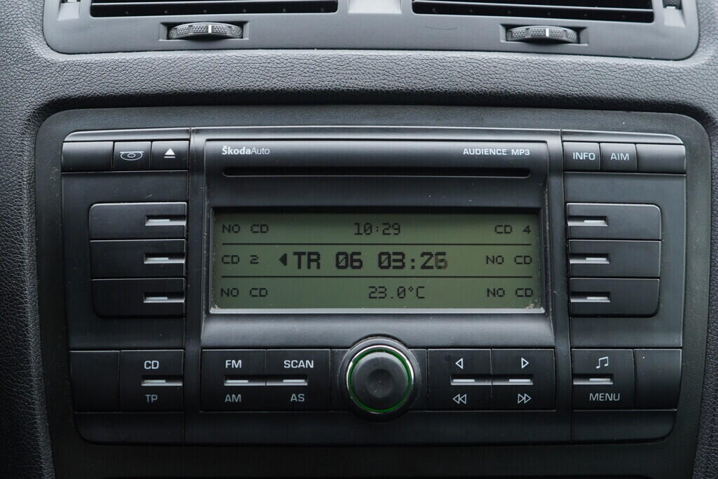 OV190V08426_27.webp_OCTAVIA Elegance 2.0 TDI 103 kW manuál