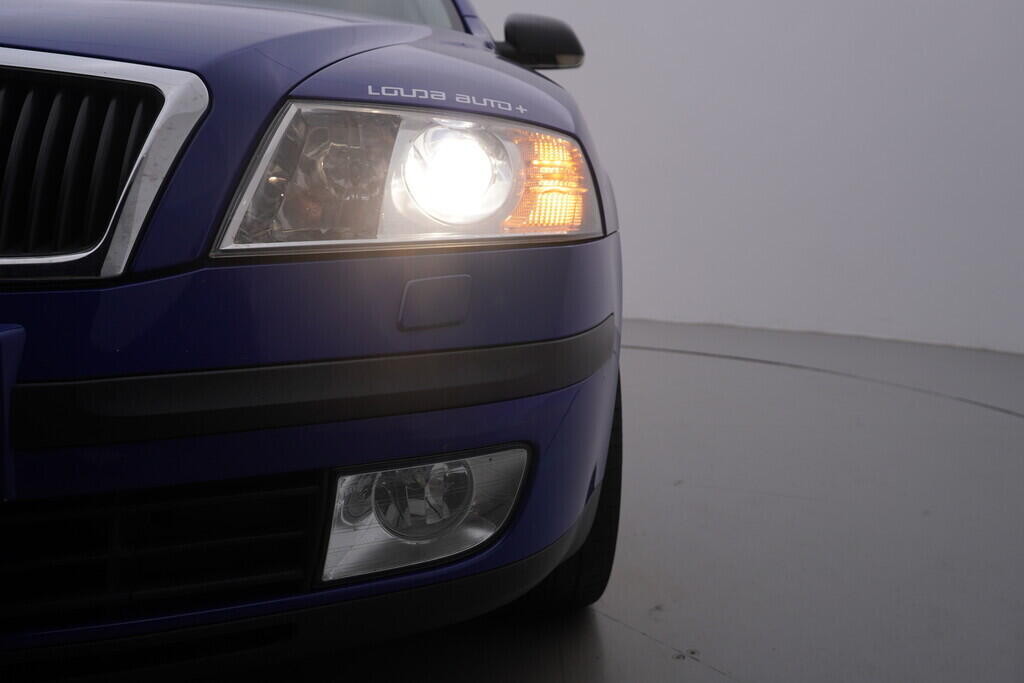 OV190V08426_37.webp_OCTAVIA Elegance 2.0 TDI 103 kW manuál