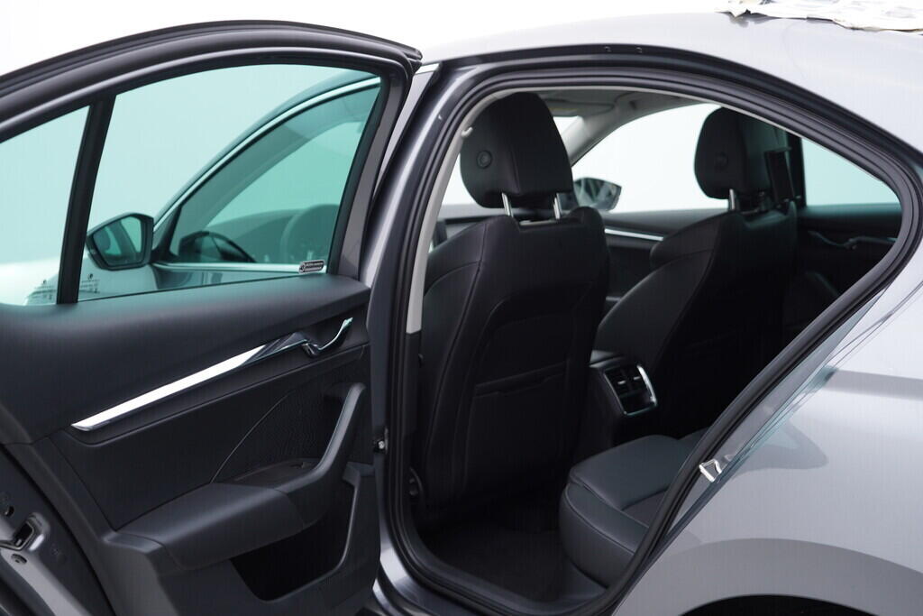 OV190V08427_36.webp_OCTAVIA Style 2.0 TDI 85 kW manuál, DPH