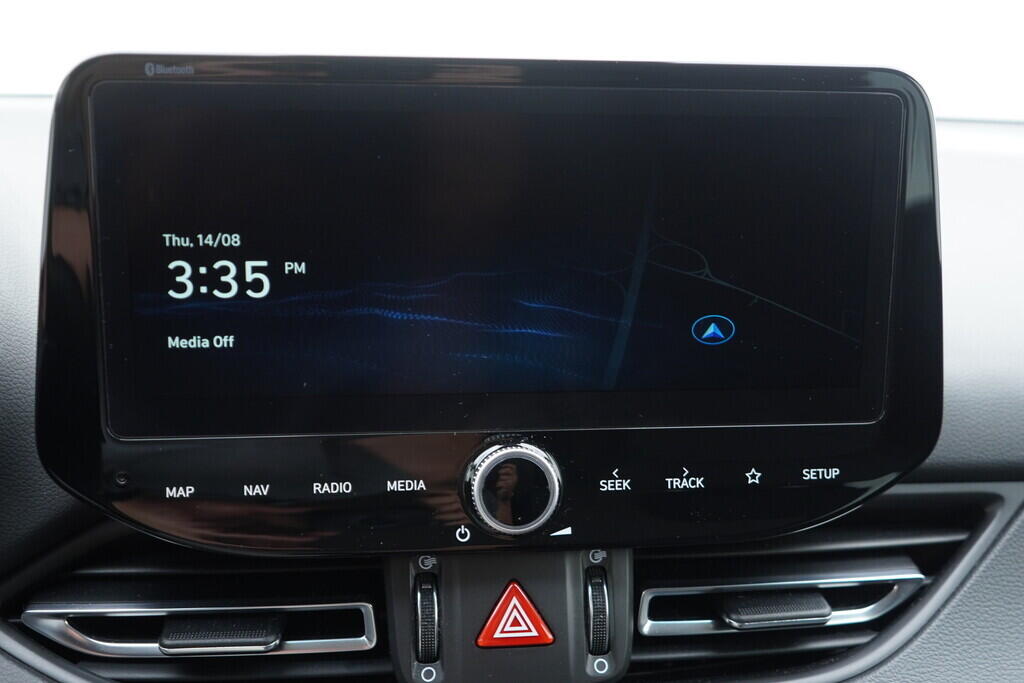 OV190V08429_29.webp_I30 SMART NAV 1.5 TGDI 118 kW automat