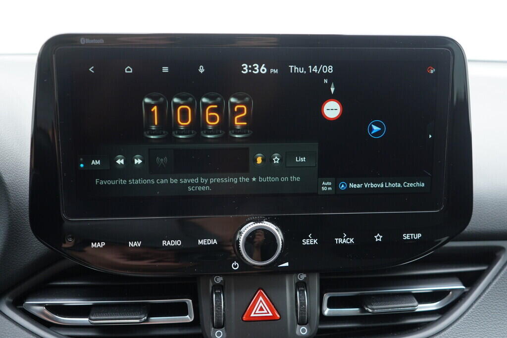 OV190V08429_32.webp_I30 SMART NAV 1.5 TGDI 118 kW automat