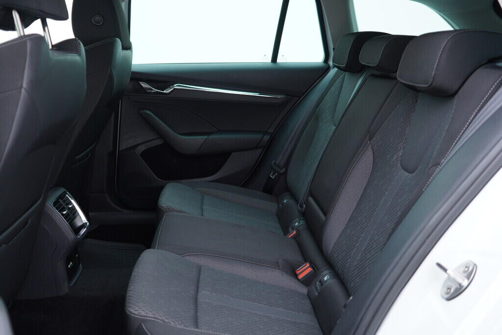 OV190V08440_39.webp_OCTAVIA Style 2.0 TDI 85 kW manuál, DPH