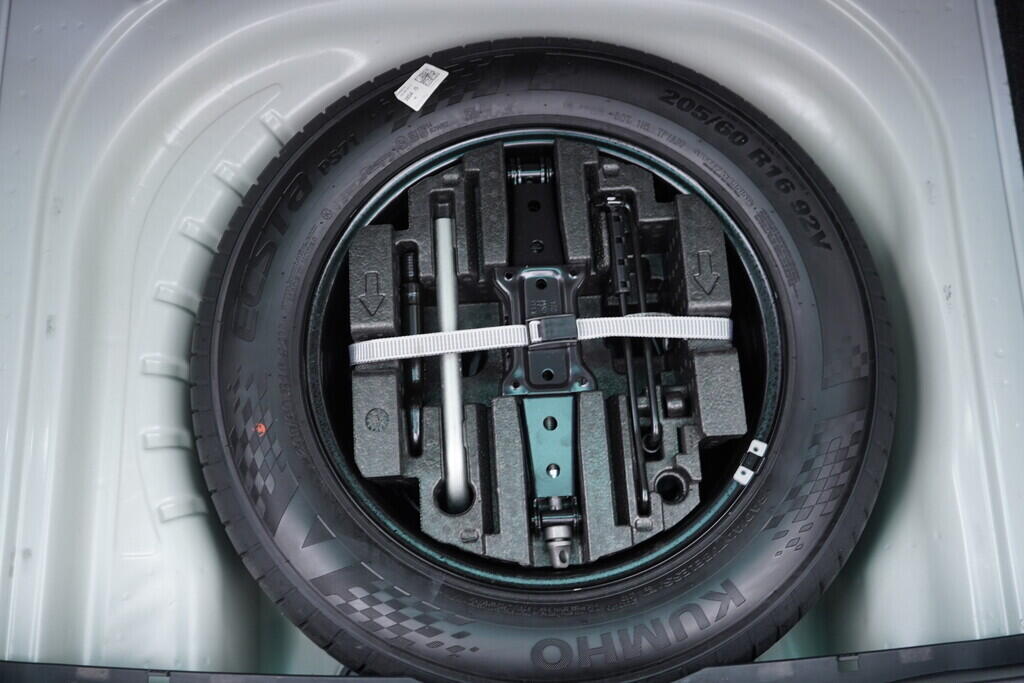 OV190V08440_43.webp_OCTAVIA Style 2.0 TDI 85 kW manuál, DPH