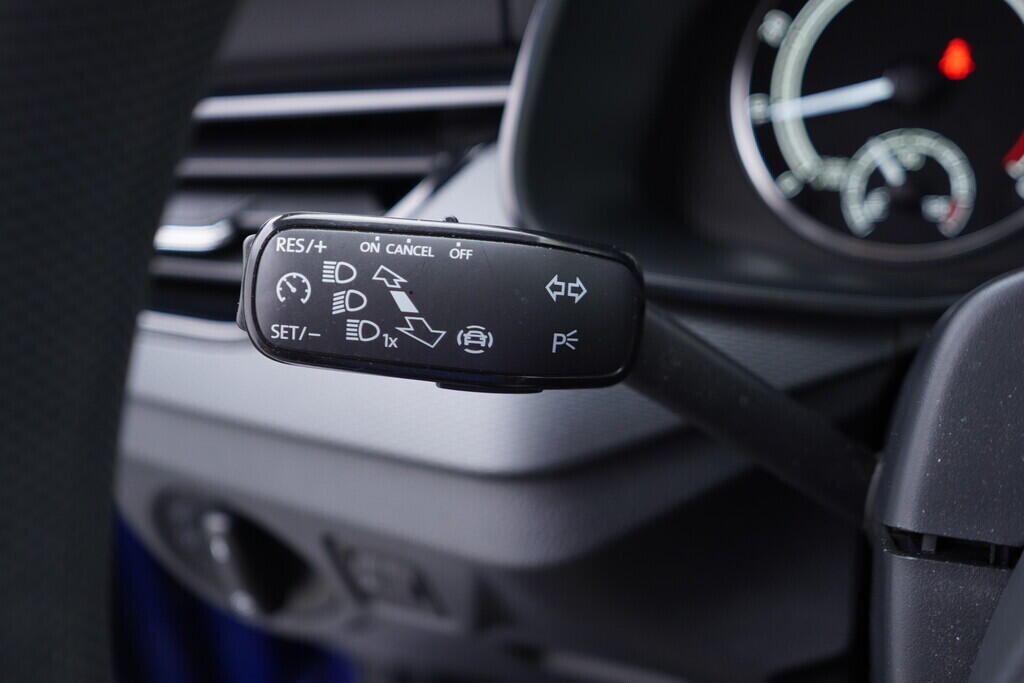 OV190V08441_23.webp_SCALA Ambition 1.5 TSI 110 kW automat, DPH