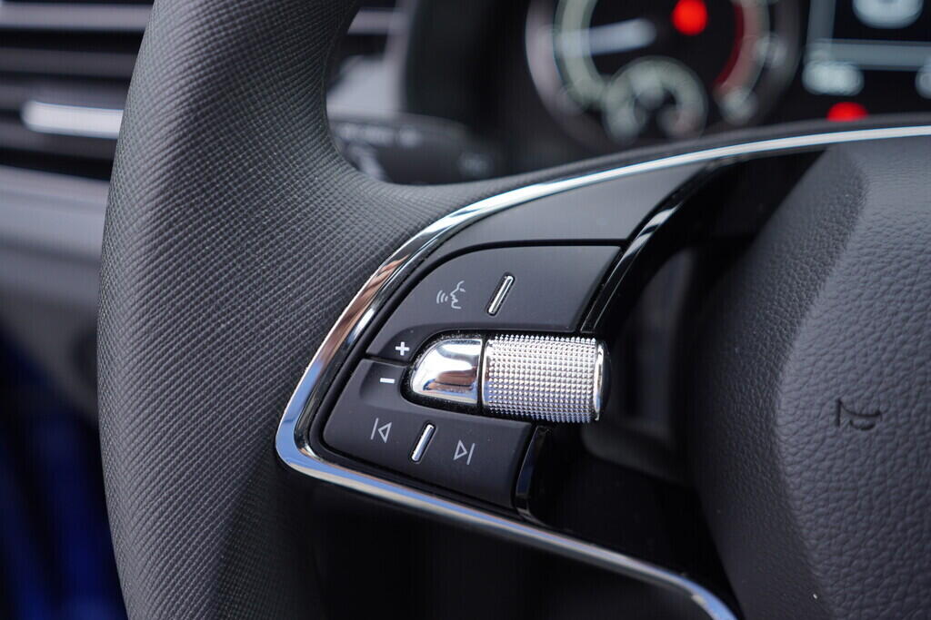 OV190V08441_25.webp_SCALA Ambition 1.5 TSI 110 kW automat, DPH