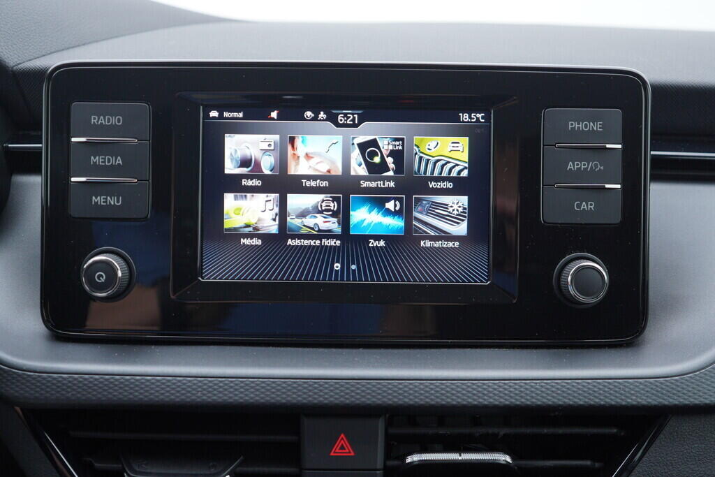 OV190V08441_31.webp_SCALA Ambition 1.5 TSI 110 kW automat, DPH