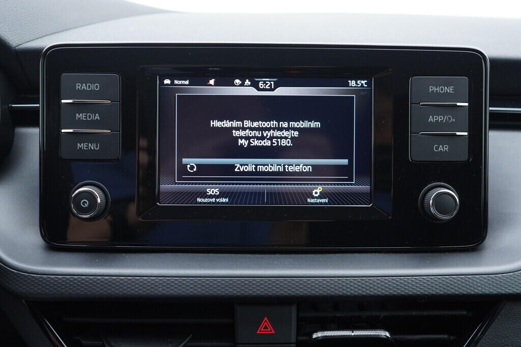 OV190V08441_34.webp_SCALA Ambition 1.5 TSI 110 kW automat, DPH