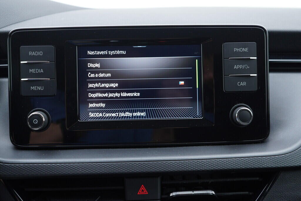 OV190V08441_35.webp_SCALA Ambition 1.5 TSI 110 kW automat, DPH