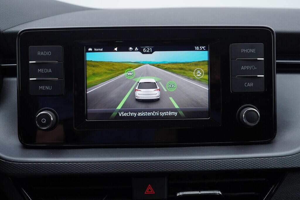 OV190V08441_36.webp_SCALA Ambition 1.5 TSI 110 kW automat, DPH