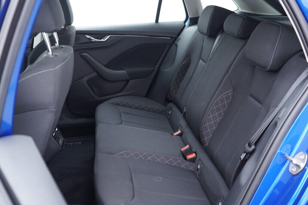 OV190V08441_41.webp_SCALA Ambition 1.5 TSI 110 kW automat, DPH